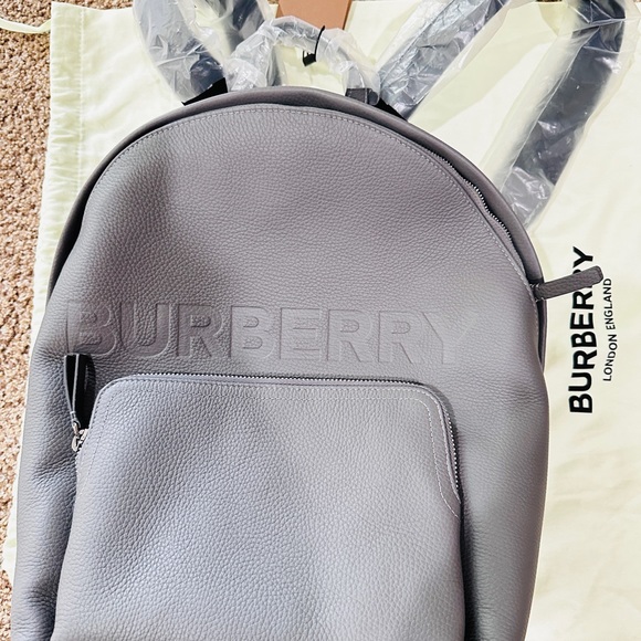 NWT Burberry Abbeydale Leather Logo Backpack Charcoal Grey - Picture 5 of 10